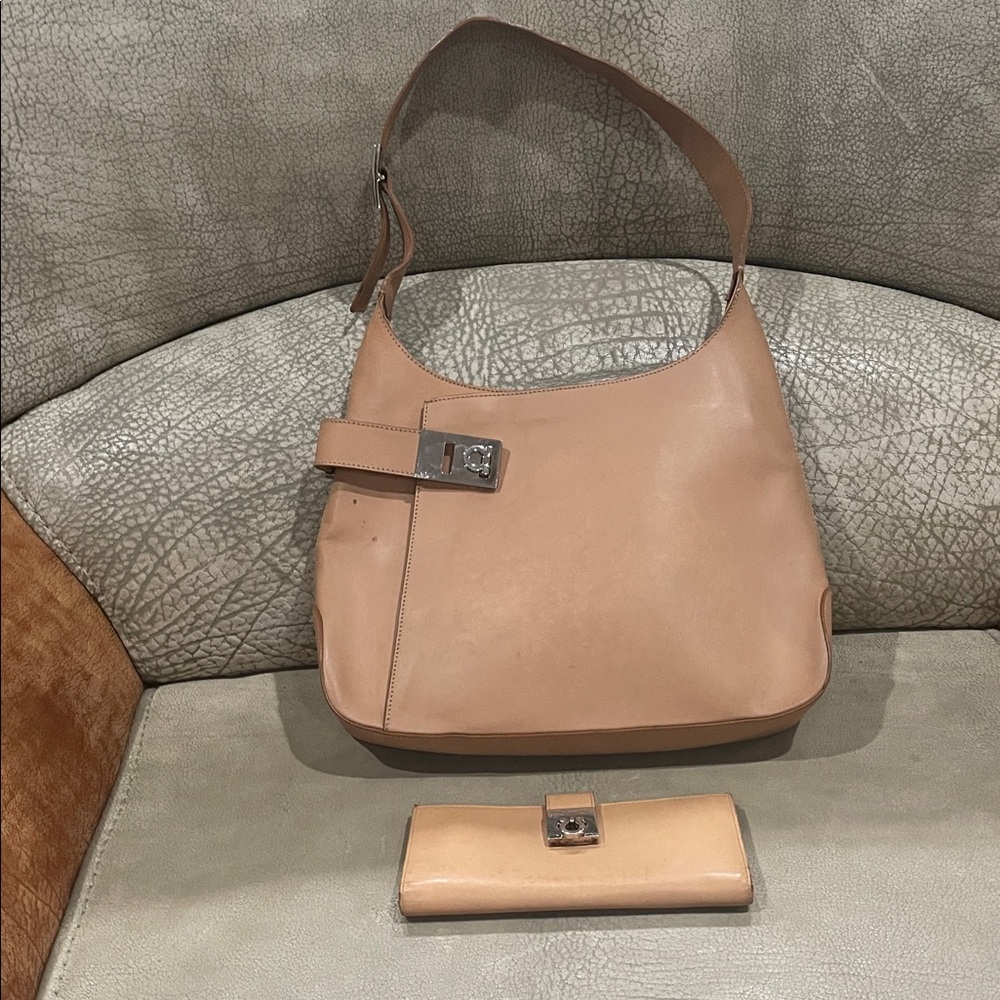 Salvatore Ferragamo Vintage  Tan Leather Shoulder Bag and Wallet